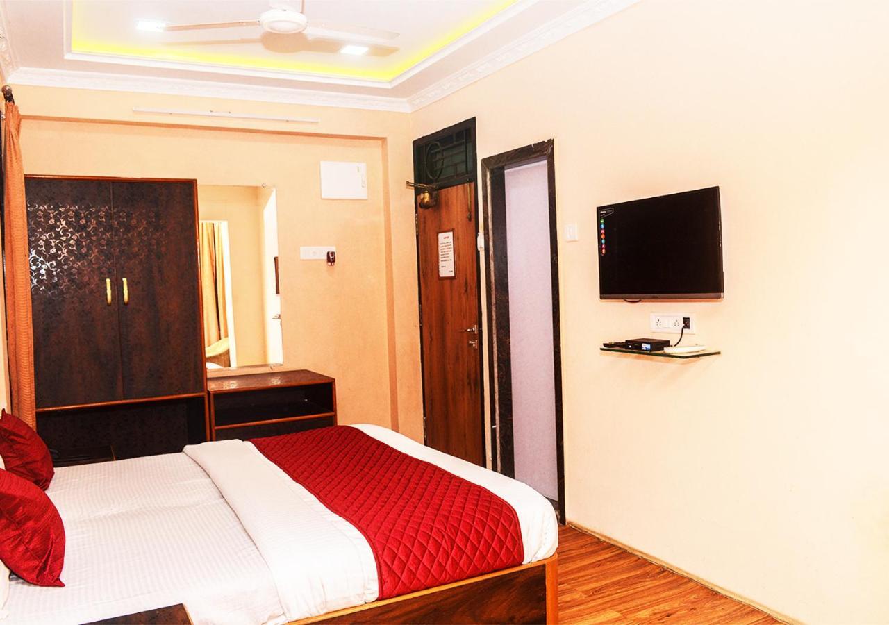 Subhash- Andheri Hotel Bombay